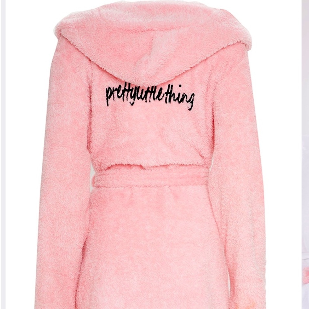 Pretty little thing robe